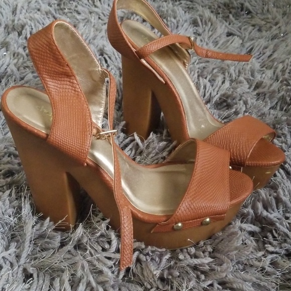 Charlotte Russe Shoes - Platform heels